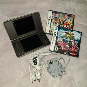Nintendo DS with games and chargers